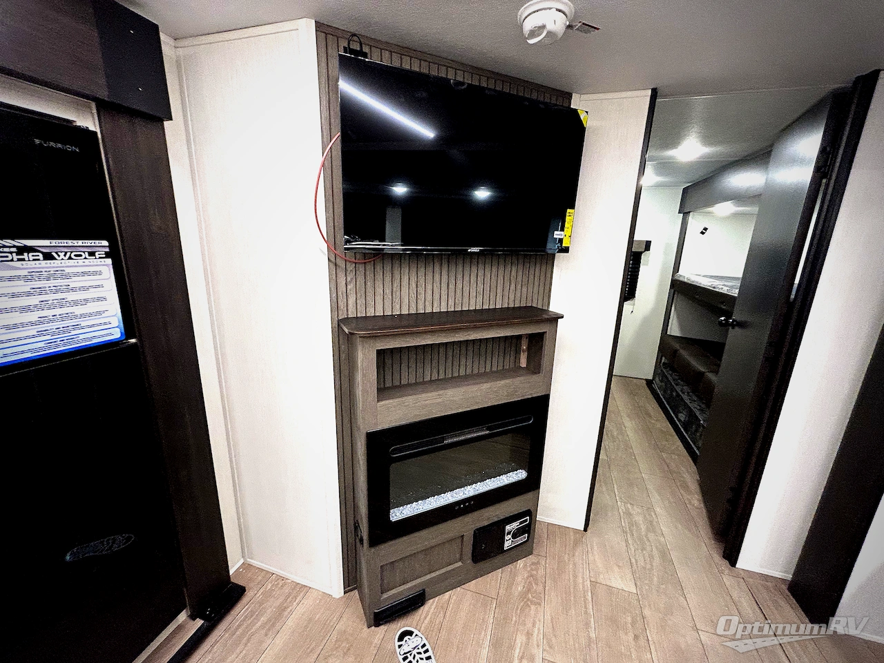 2026 Forest River Cherokee Alpha Wolf 33BH Photo 13