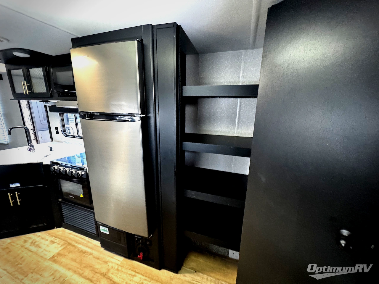 2022 Forest River Cherokee Grey Wolf 26DBH Photo 7