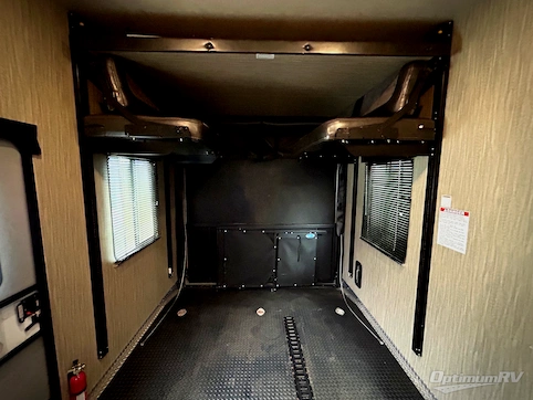 2018 Heartland Fuel 352 RV Photo 4
