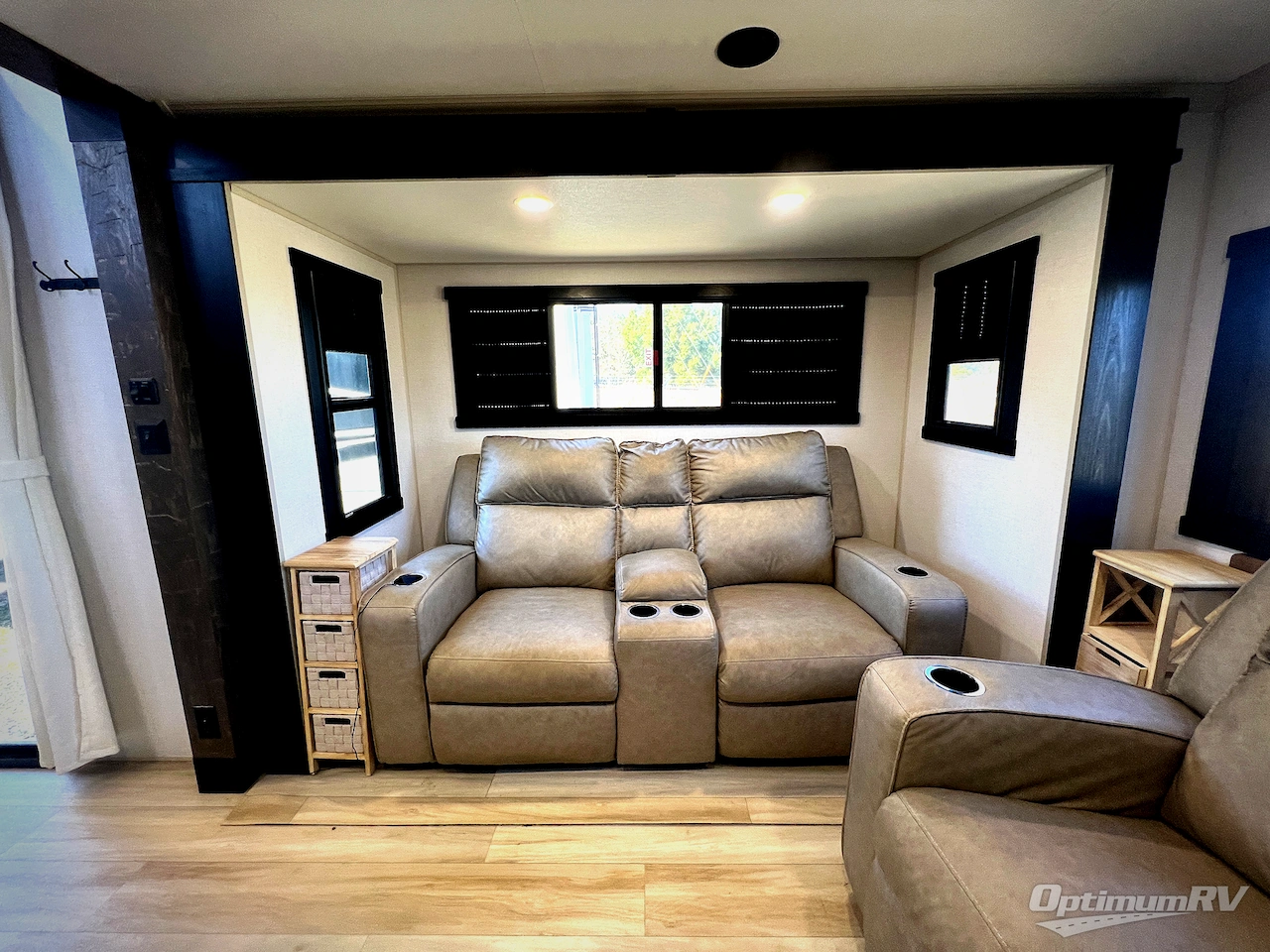 2025 Forest River Wildwood Heritage Glen ROOST43 Photo 7