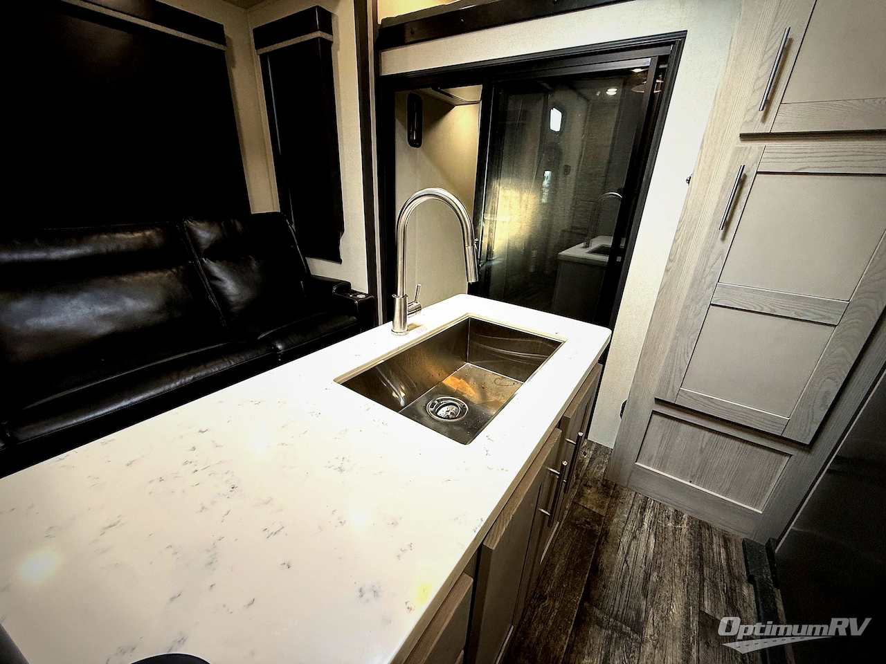 2023 Keystone Fuzion 357 Photo 18