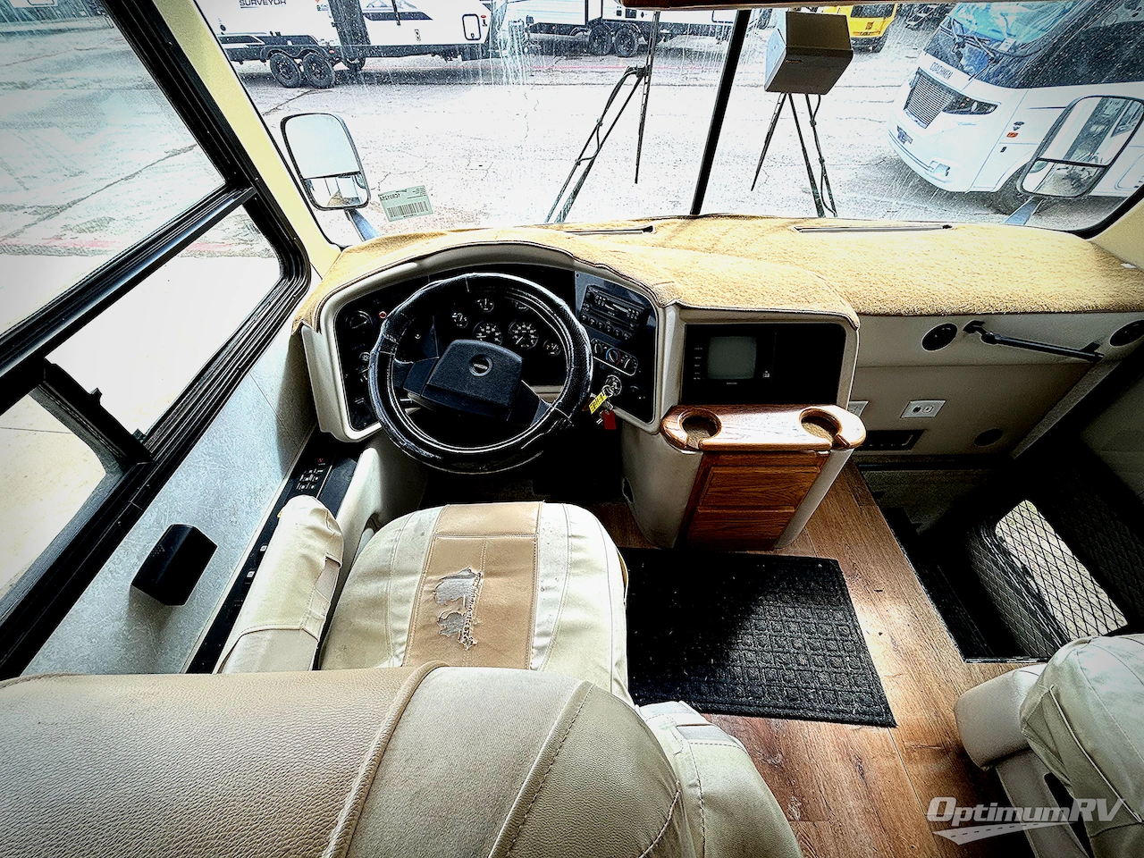 2003 Tiffin Phaeton 35RH Photo 5