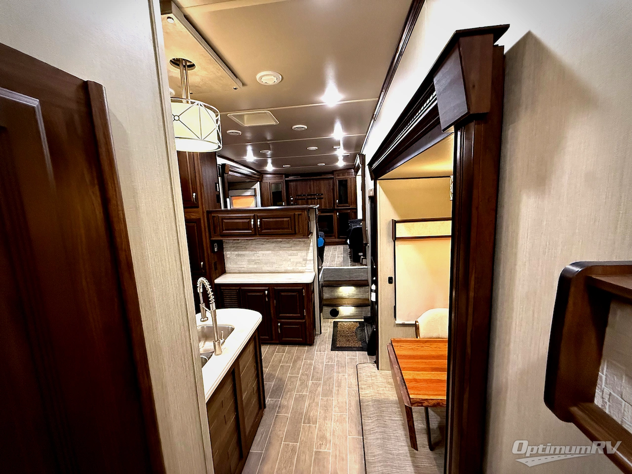 2019 Palomino Columbus F389FL Photo 22