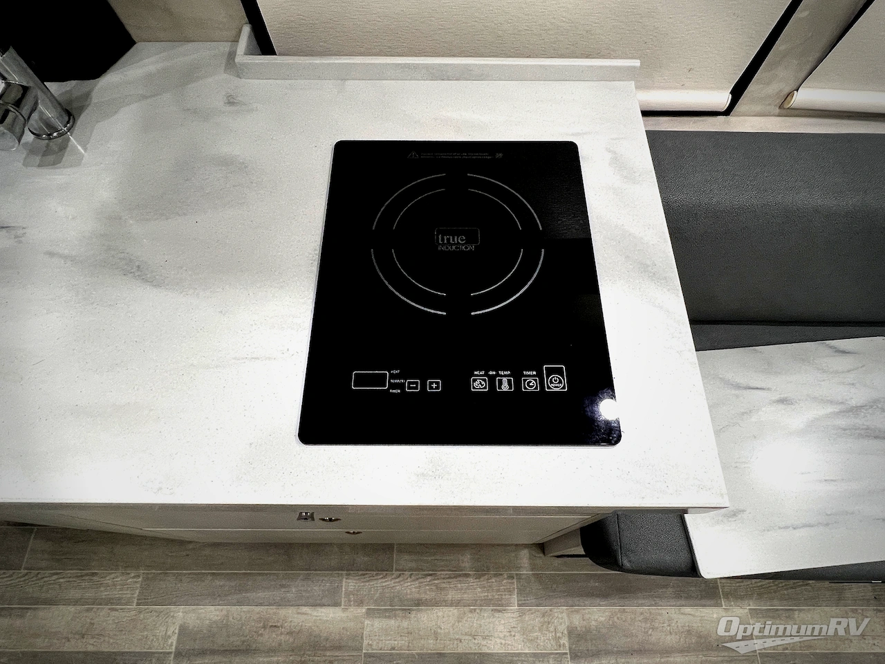 2023 Pleasure-Way Ontour 2.2 Photo 15