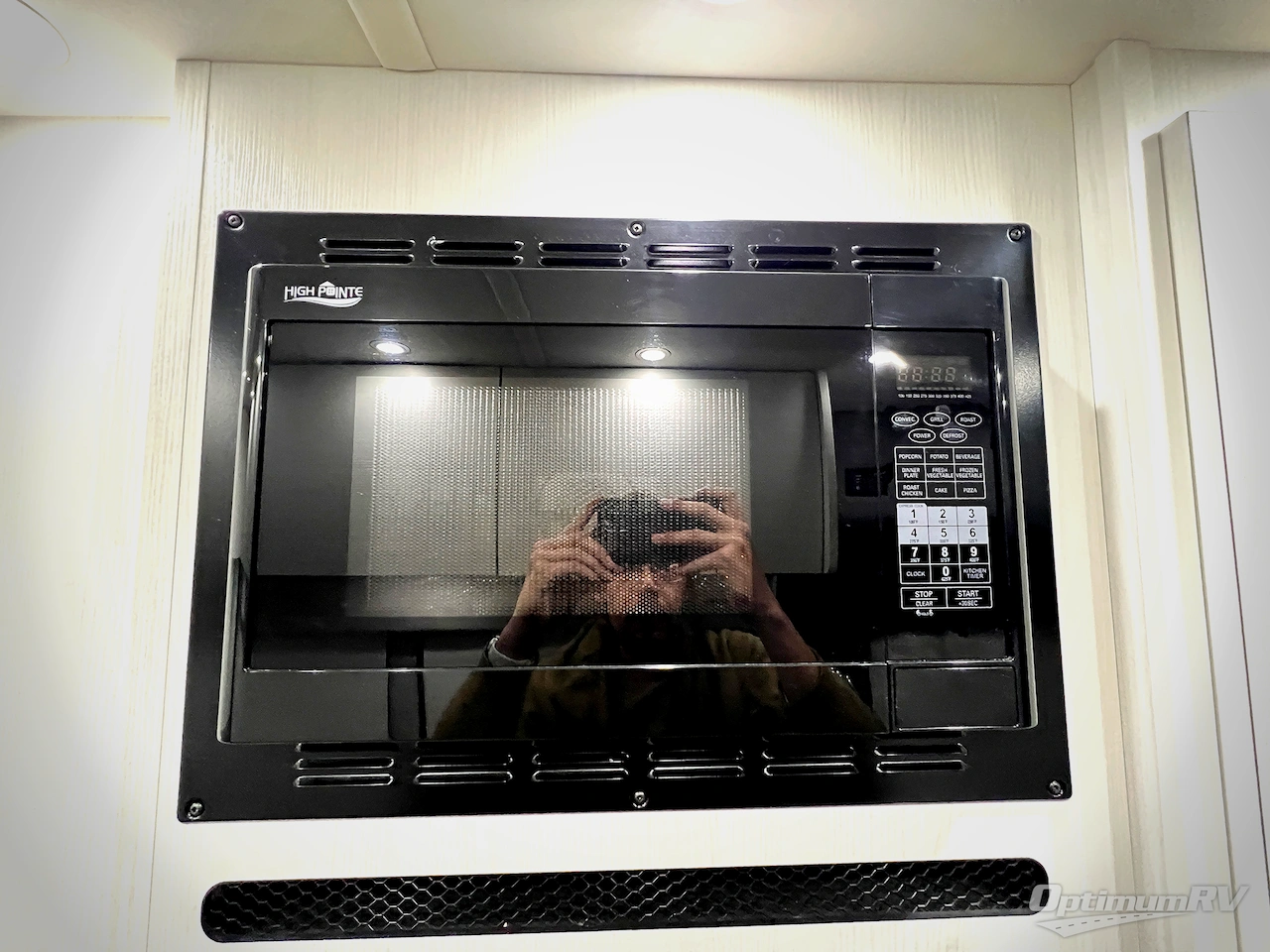 2023 Pleasure-Way Ontour 2.2 Photo 17