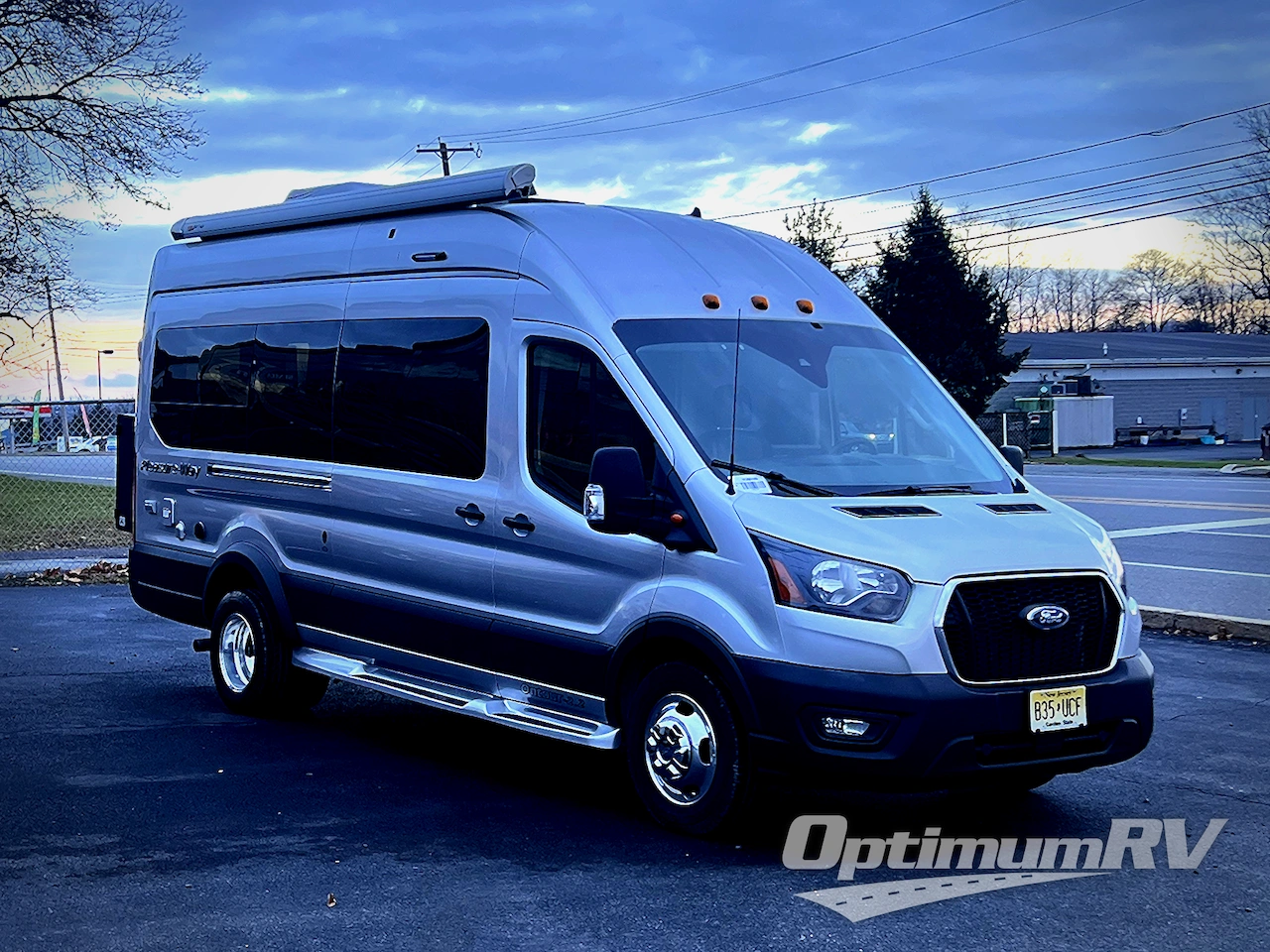 2023 Pleasure-Way Ontour 2.2 Photo 1