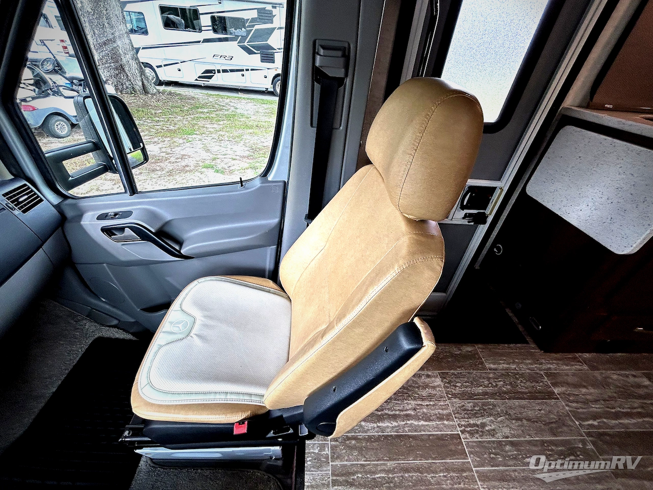 2018 Forest River Forester MBS 2401R Photo 9