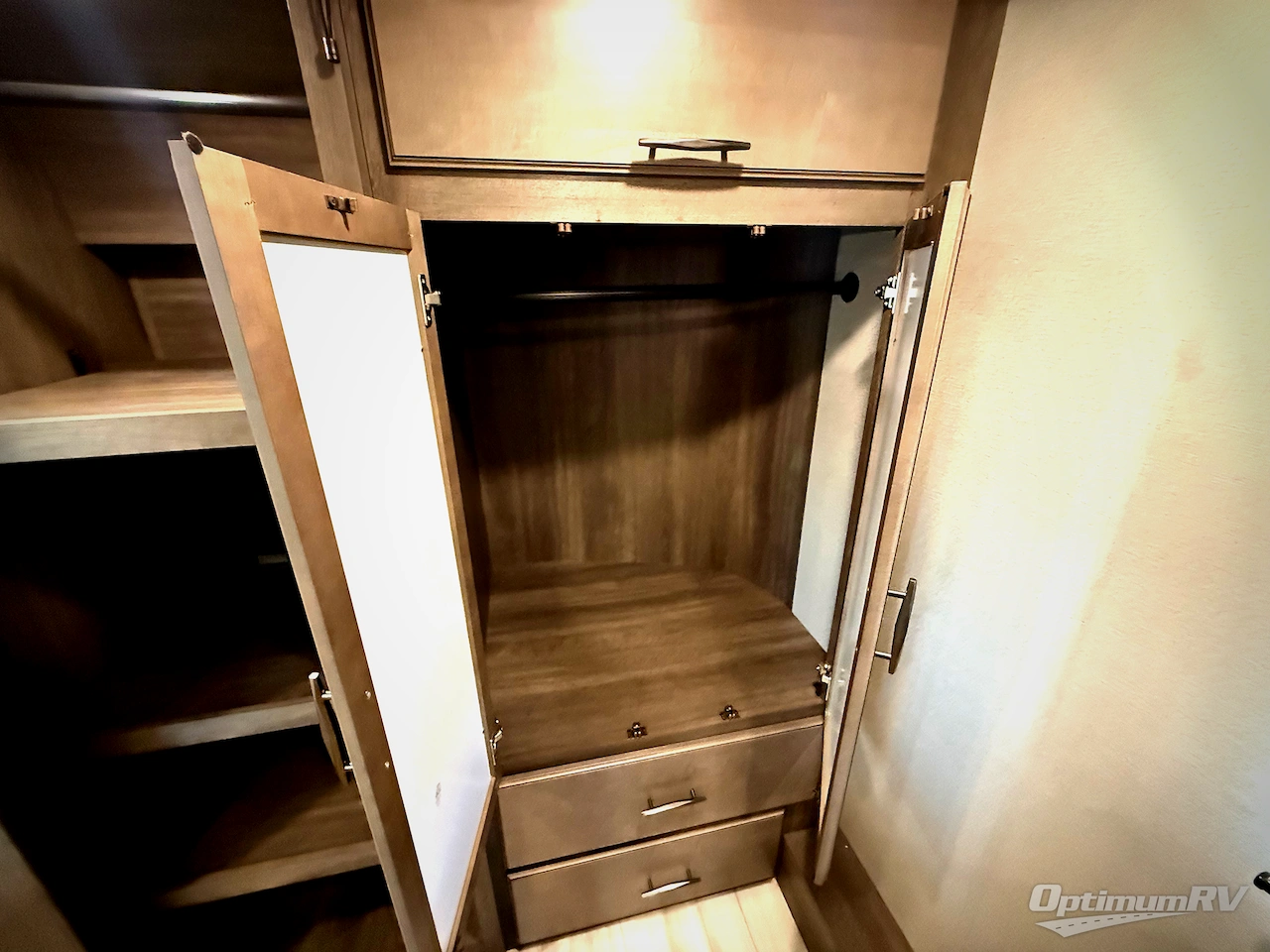 2022 Grand Design Solitude S-Class 3740BH Photo 22