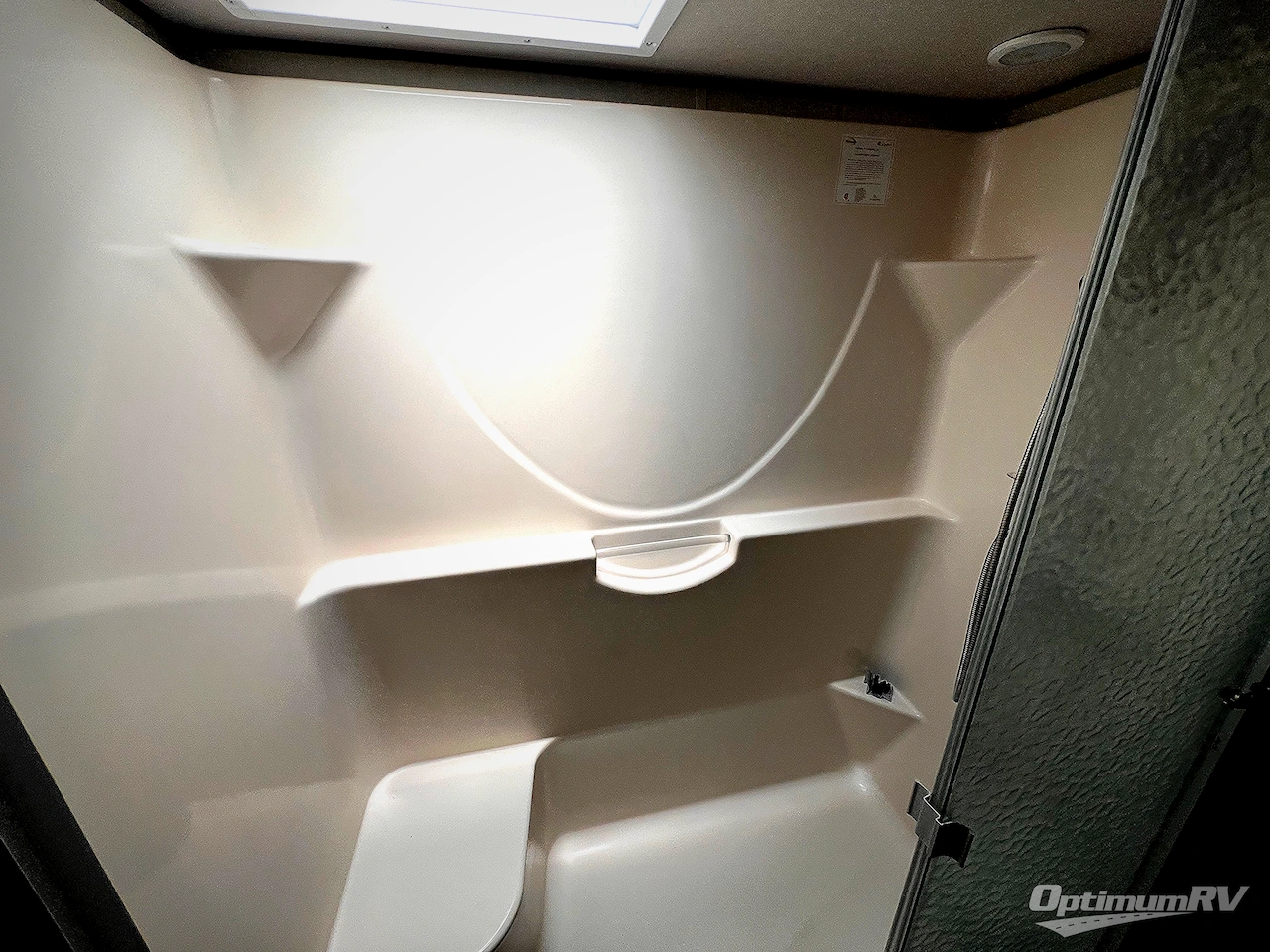 2019 Palomino Columbus Compass 389FLC Photo 19