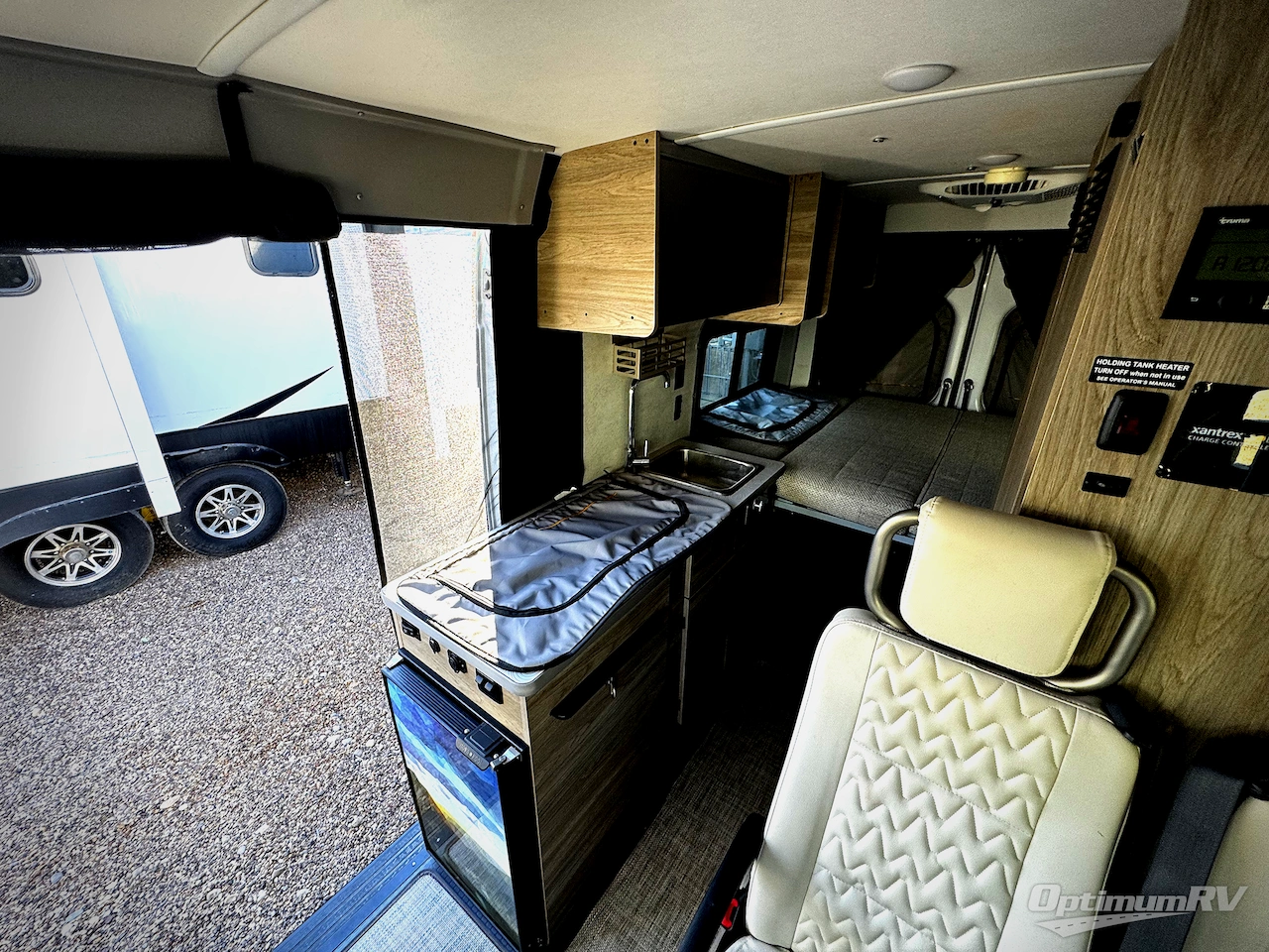 2024 Winnebago Solis 59PX Photo 6