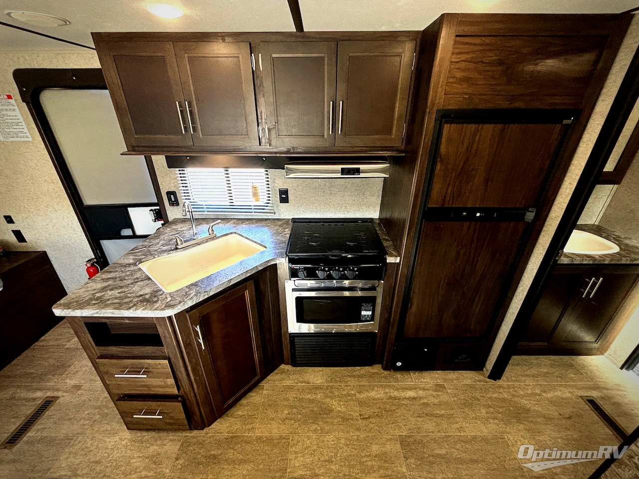 2020 Forest River XLR Boost 27LRLE Photo 5