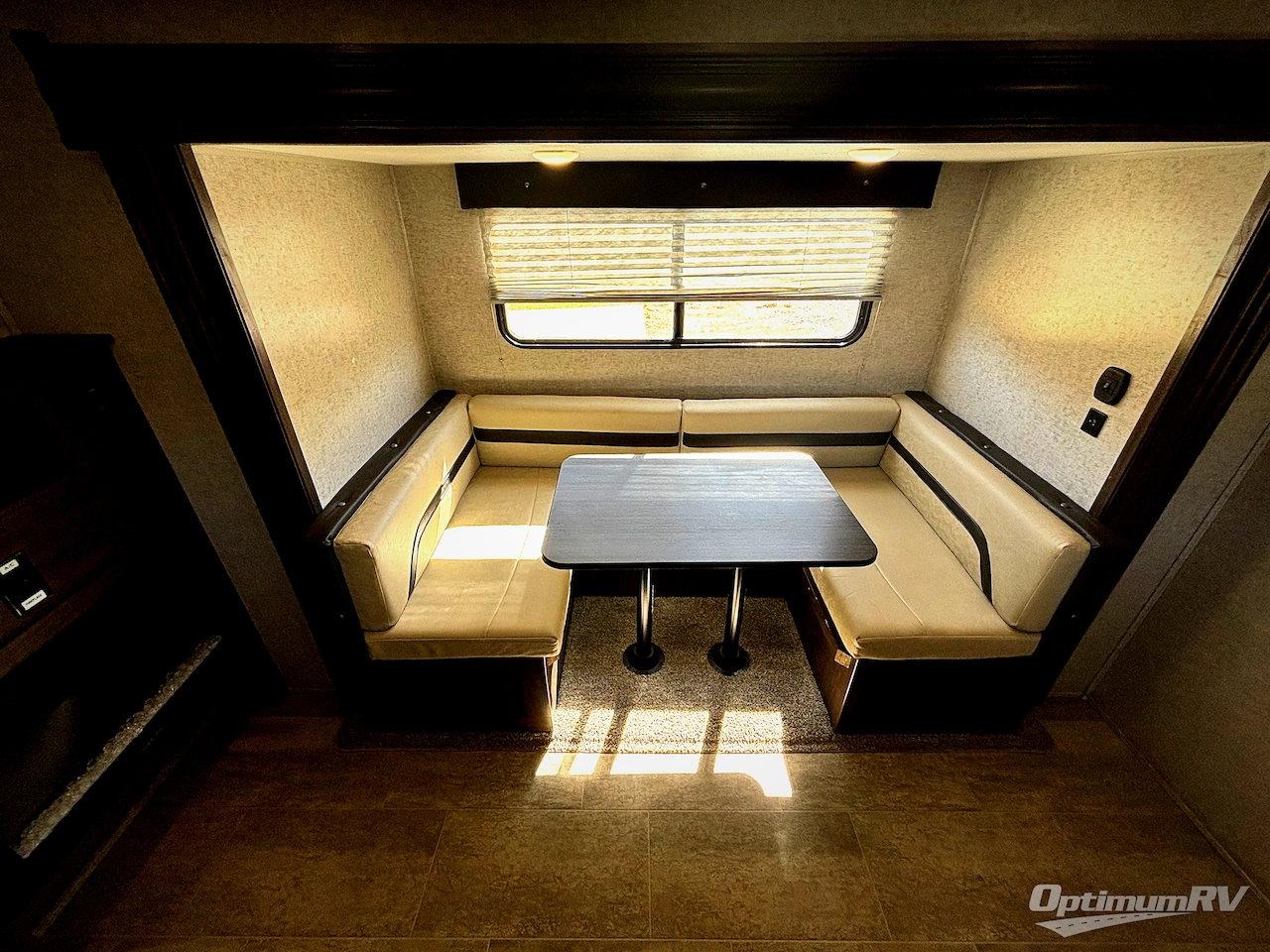 2020 Forest River XLR Boost 27LRLE Photo 7