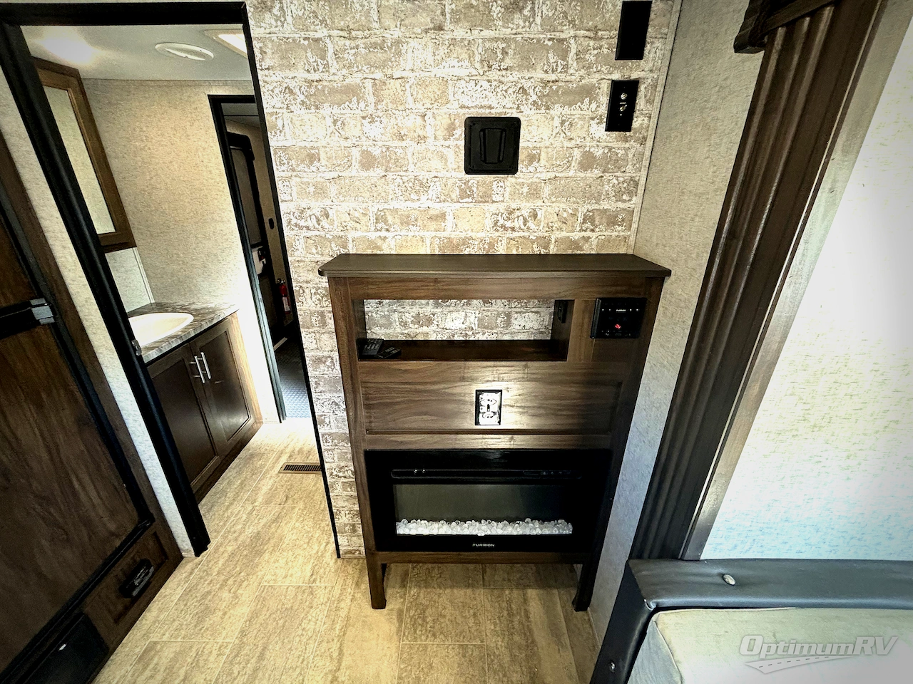 2020 Forest River XLR Boost 27LRLE Photo 8