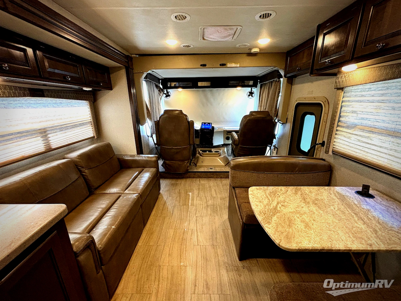 2020 Thor Windsport 29M Photo 5