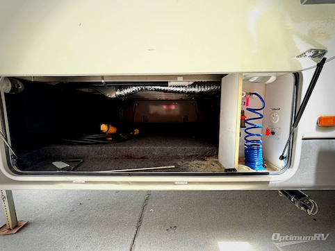 2013 Keystone Cougar High Country 246RLS RV Photo 4