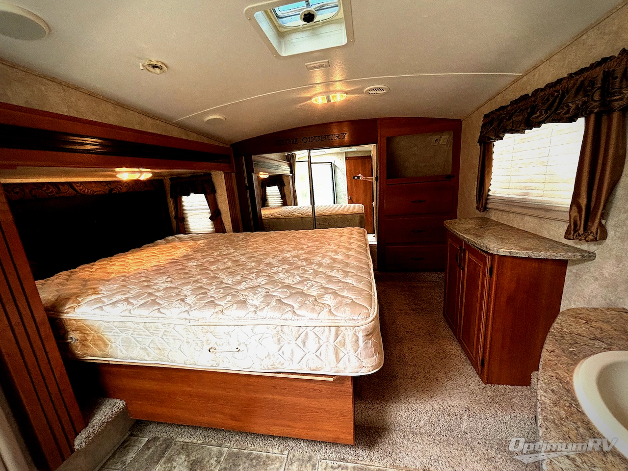 2013 Keystone Cougar High Country 246RLS Photo 14