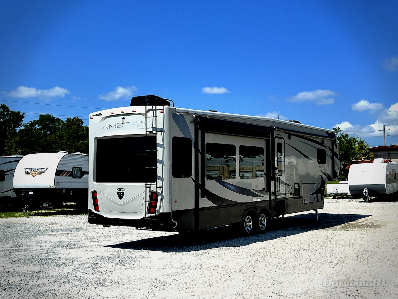 2017 Augusta RV Ambition AB-38RL Photo 2
