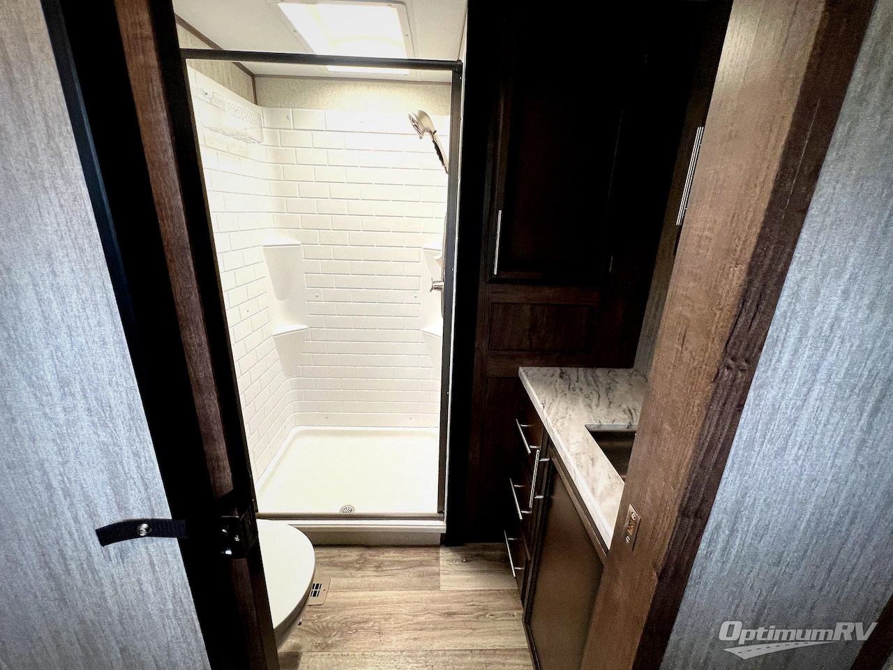 2021 KZ Durango Half-Ton D290RLT Photo 17