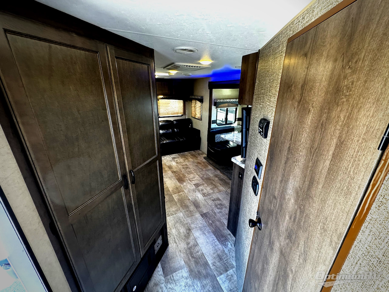 2017 KZ Connect C241RLK Photo 3