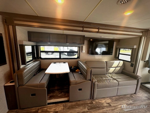 2023 Thor Hurricane 34R RV Photo 3