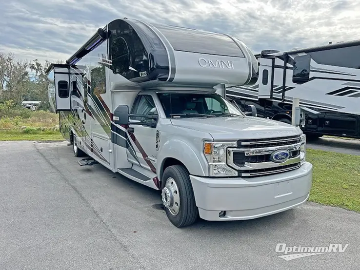 2023 Thor Omni C RV Photo 1