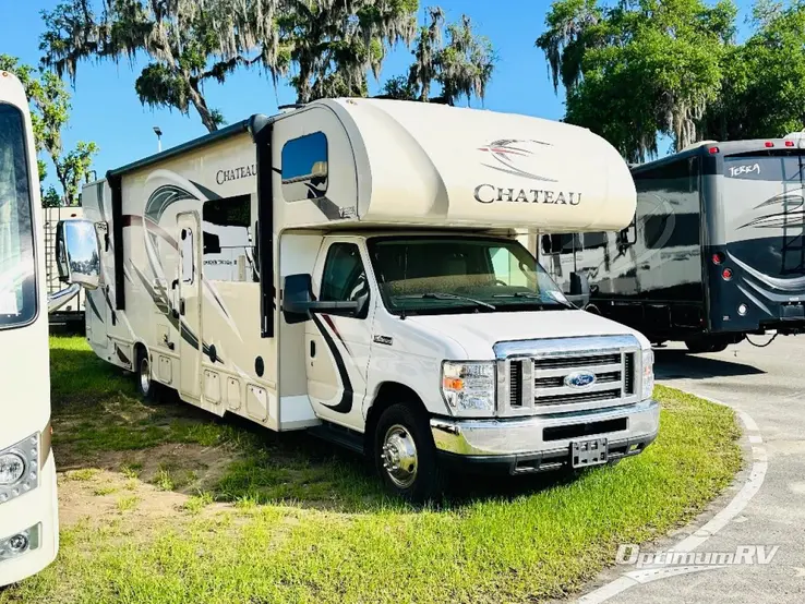 2019 Thor Chateau 31E RV Photo 1