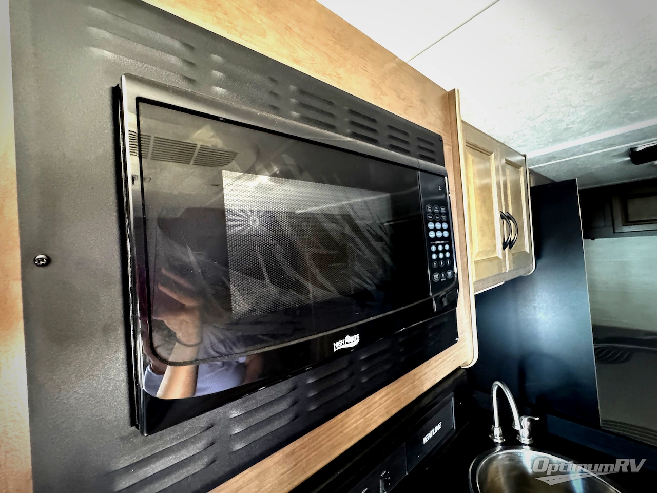 2020 Thor Majestic 23A Photo 14