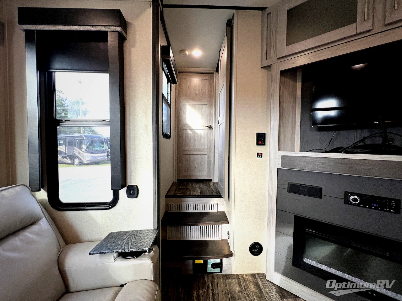 2022 Keystone Fuzion 424 Photo 18