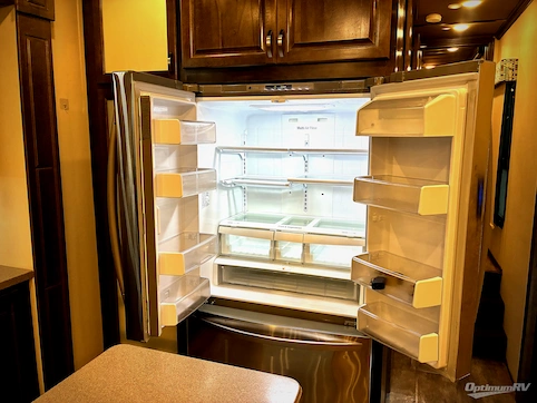 2018 Luxe by the RV Factory Luxe Elite 42RL RV Photo 4