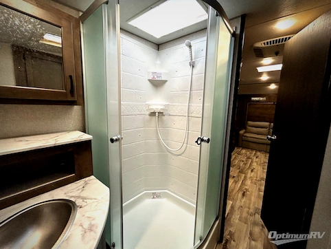 2022 Venture Sonic SN220VRB RV Photo 4