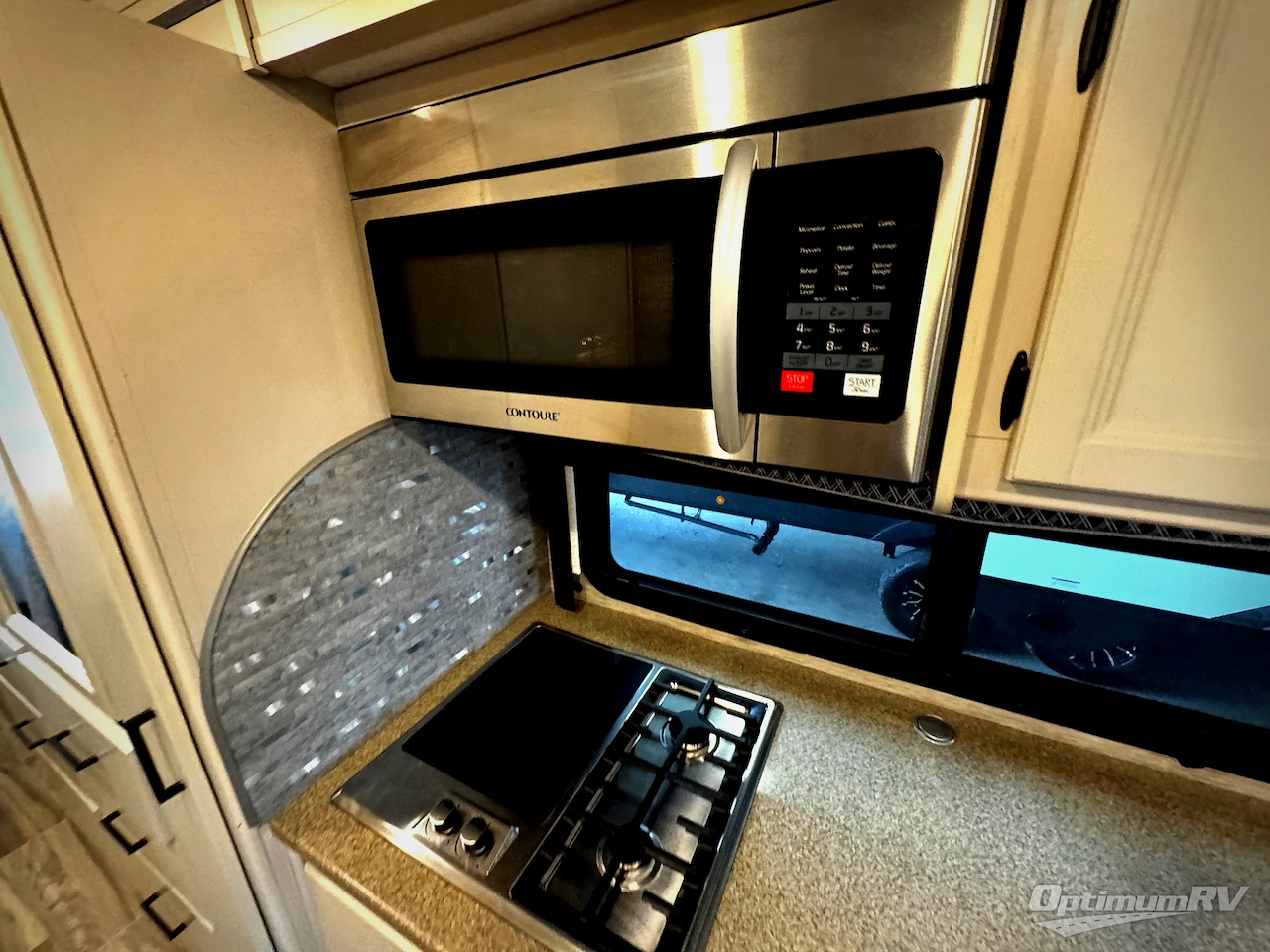 2022 Thor Four Winds 31W Photo 17