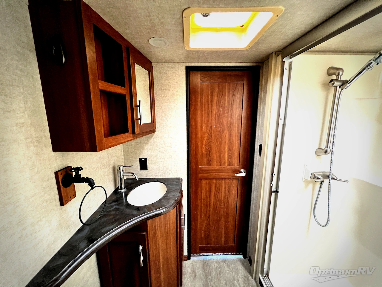 2014 Keystone Fuzion 401 Photo 18