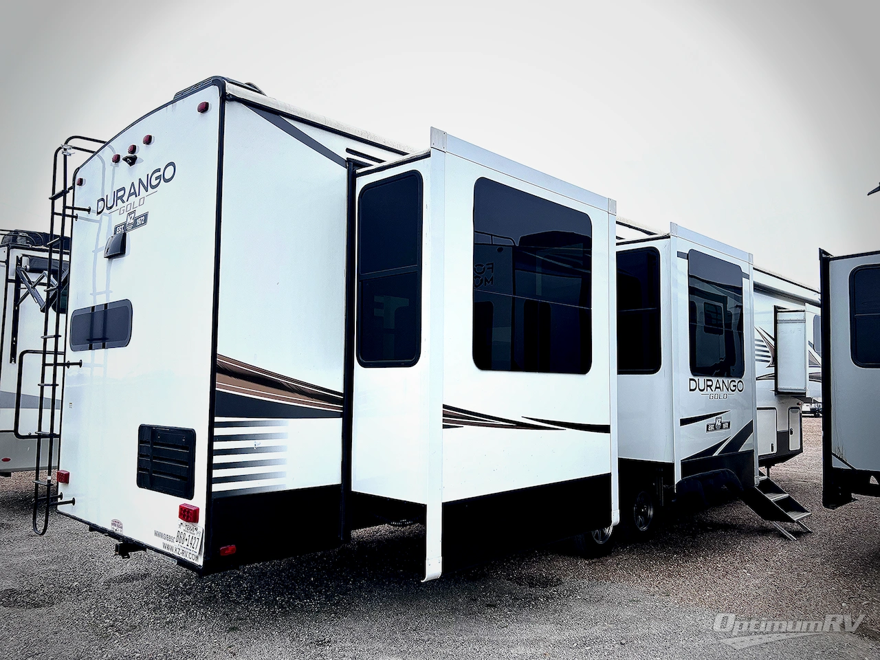 2022 KZ Durango Gold G391RKF Photo 2