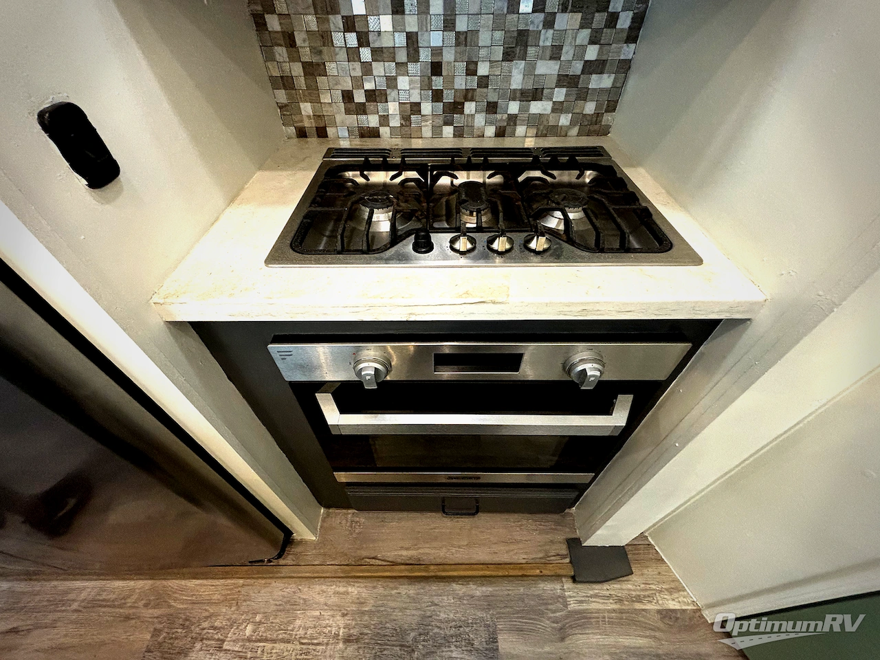 2018 Jayco North Point 379DBFS Photo 7