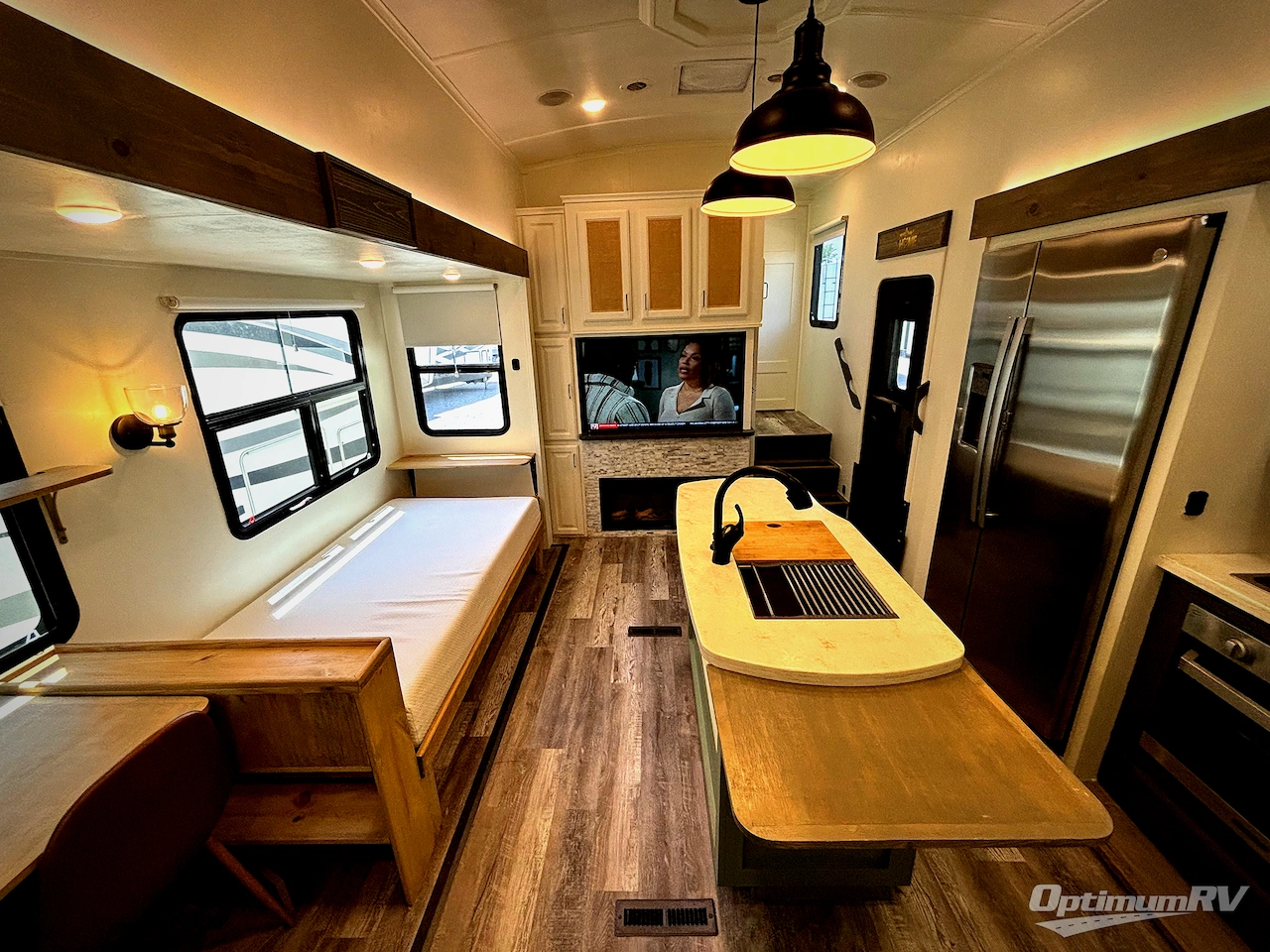 2018 Jayco North Point 379DBFS Photo 5