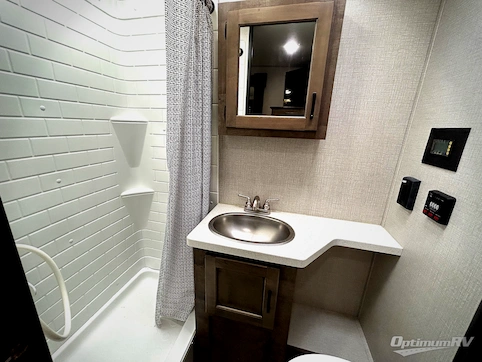 2021 Venture Sonic X SN211VDBX RV Photo 4