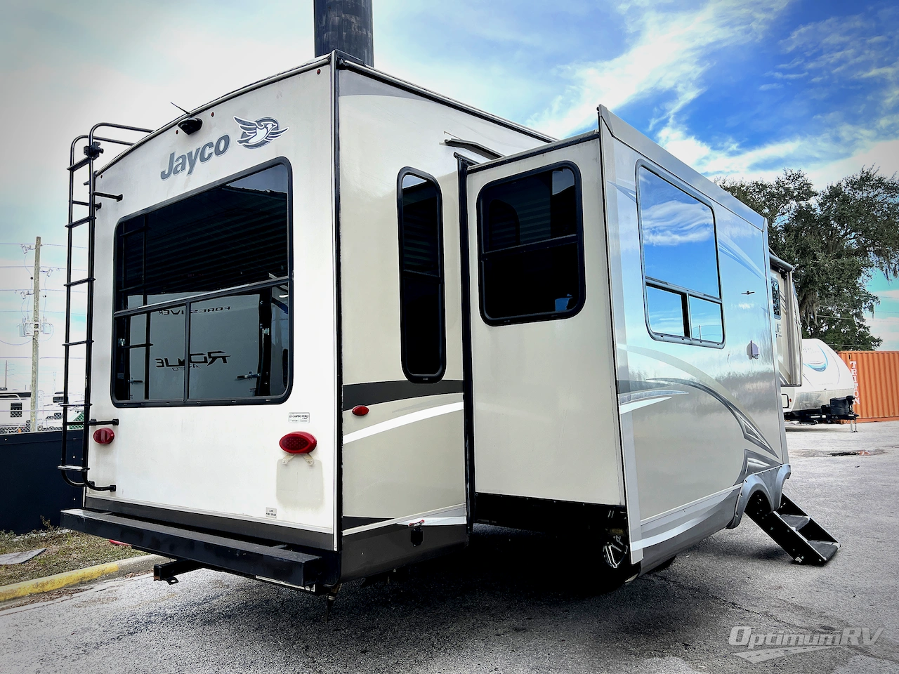 2017 Jayco Eagle HT 27.5RLTS Photo 3