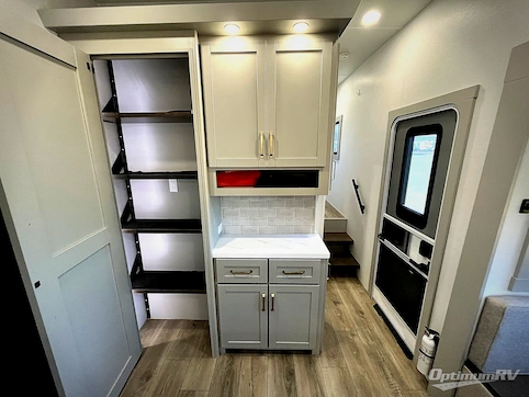 2024 Brinkley Model Z 3610 RV Photo 2