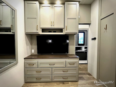 2024 Brinkley Model Z 3610 RV Photo 3