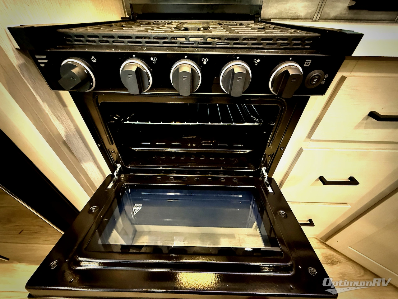 2023 Forest River Salem Hemisphere 356QB Photo 9