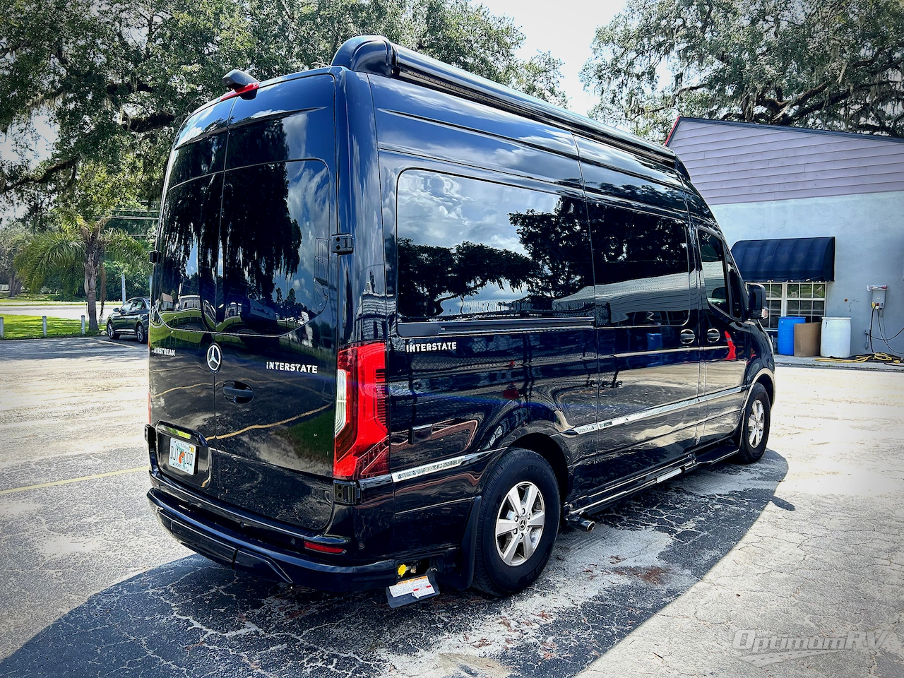 2022 Airstream Interstate Nineteen Std. Model Photo 2