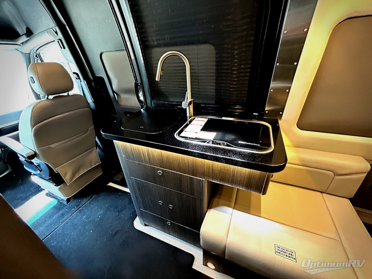 2022 Airstream Interstate Nineteen Std. Model Photo 10