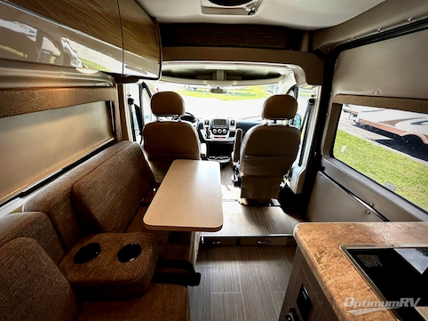 2022 Thor Scope 18M RV Photo 2