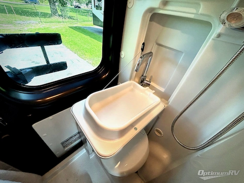 2022 Thor Scope 18M RV Photo 4