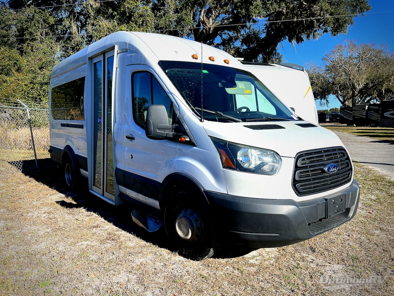 2016 Ford Ford 350 Photo 1