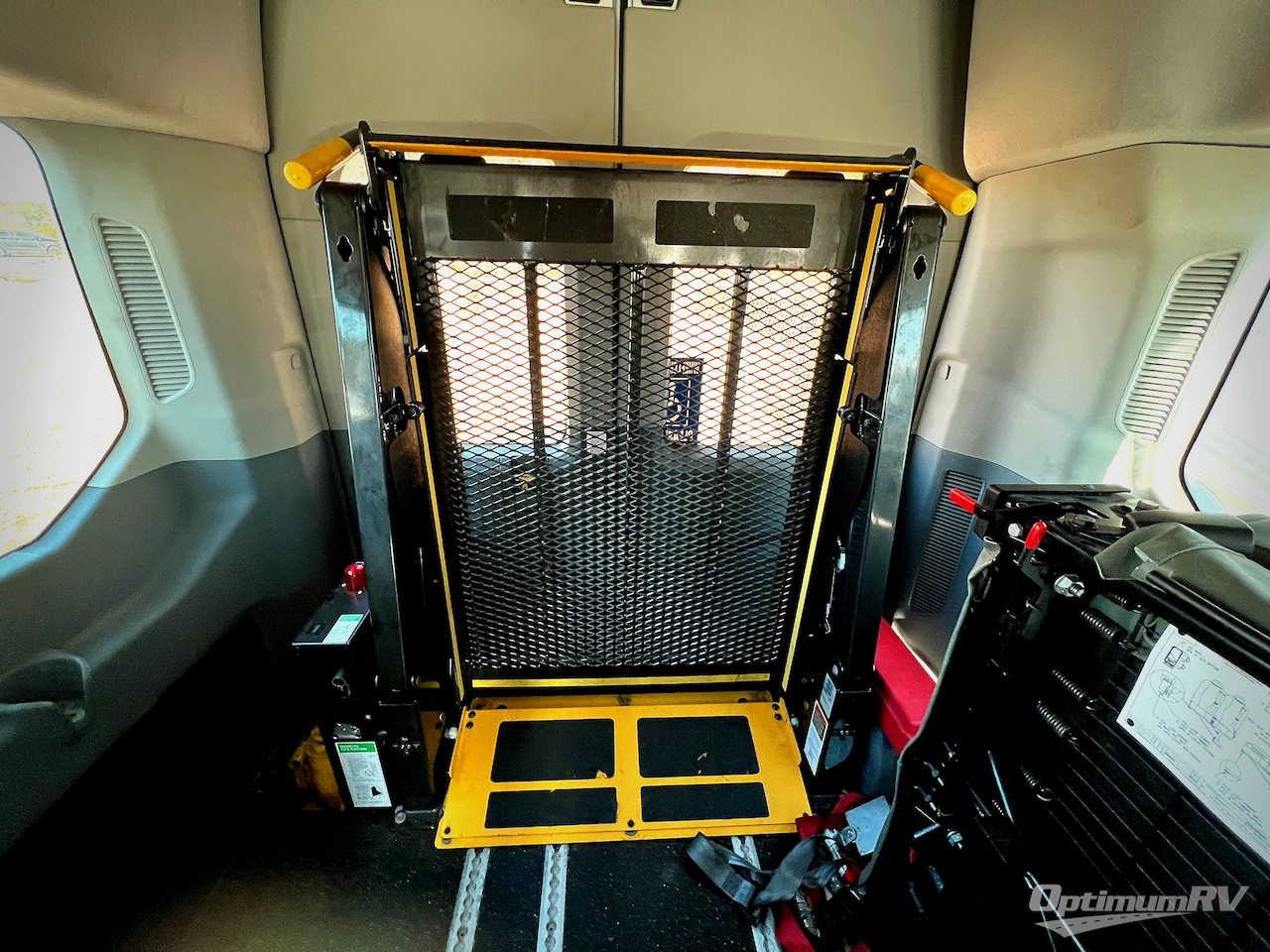 2016 Ford Ford 350 Photo 15