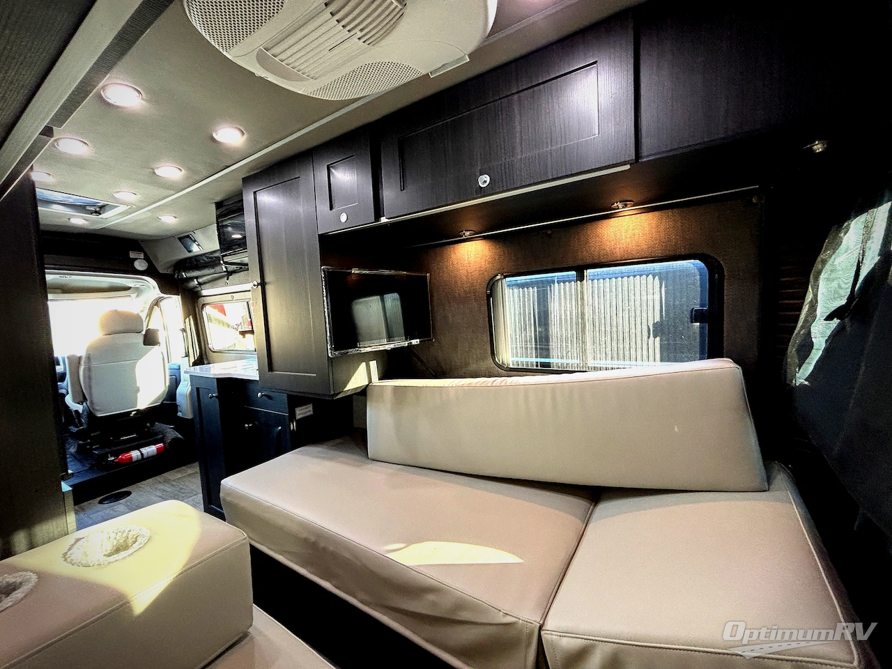 2022 Roadtrek Roadtrek CHASE Photo 12