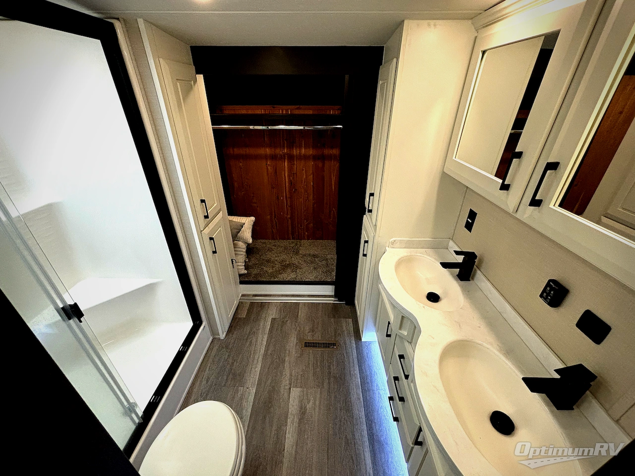 2023 DRV Luxury Suites Mobile Suites MS Houston Photo 13