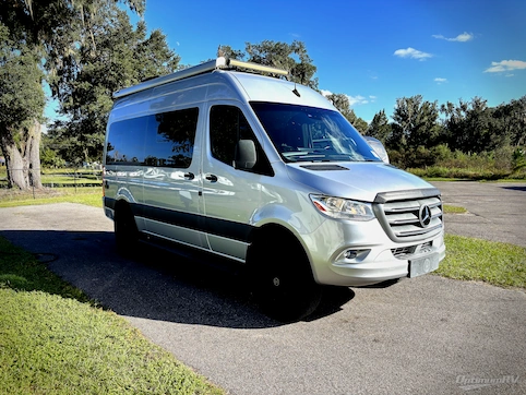 Used 2022 Thor Sanctuary 19P Featured Photo