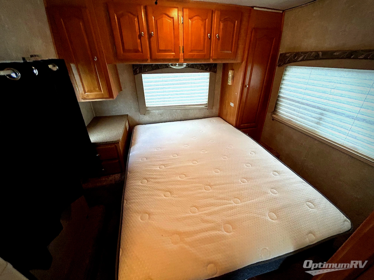 2005 Forest River Lexington GTS 270 Photo 17
